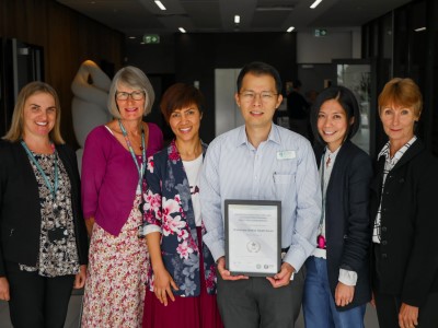 Waitematā DHB FLS team, from left: Clerical Administrator Verity Whittaker, Operations Manager Janice Kirkpatrick, Clinical Nurse Specialist Julia Spinley, FLS leader and endocrinologist Dr David Kim, Orthogeriatrician Dr Min Yee Seow, Clinical Nurse Specialist Michelle Cowley
